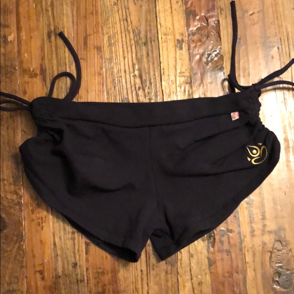 2 used Shakti bikram yoga bottoms- nice condition - Picture 7 of 8